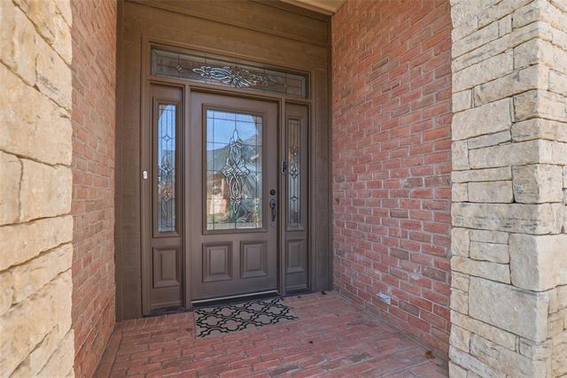 2906 NW 160th Street, Edmond, OK 73013