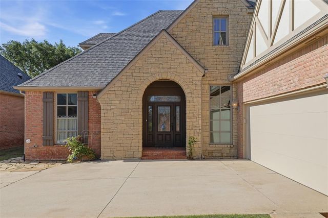 2906 NW 160th Street, Edmond, OK 73013