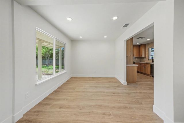 3330 Potter Ln, Sacramento, CA 95821