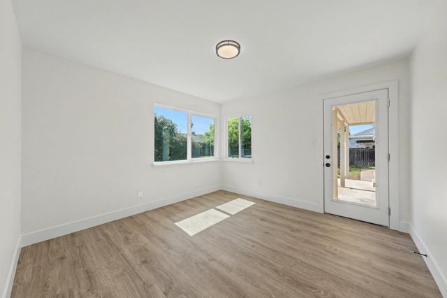 3330 Potter Ln, Sacramento, CA 95821