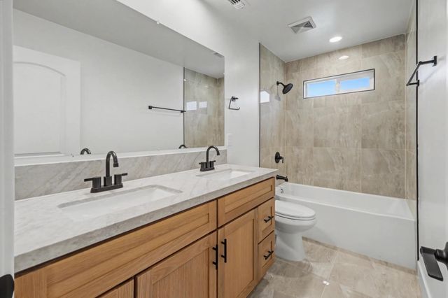 3330 Potter Ln, Sacramento, CA 95821