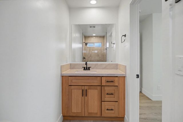 3330 Potter Ln, Sacramento, CA 95821