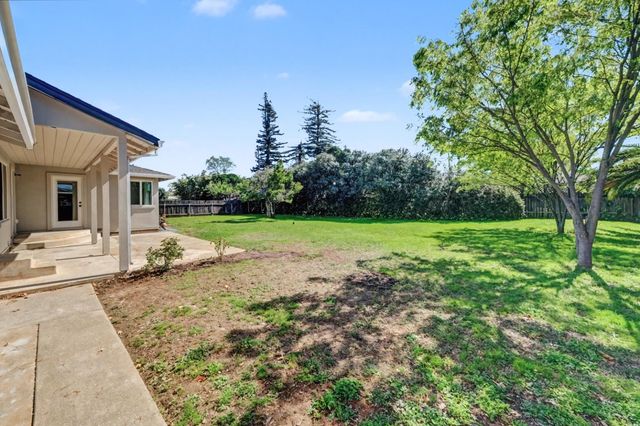 3330 Potter Ln, Sacramento, CA 95821