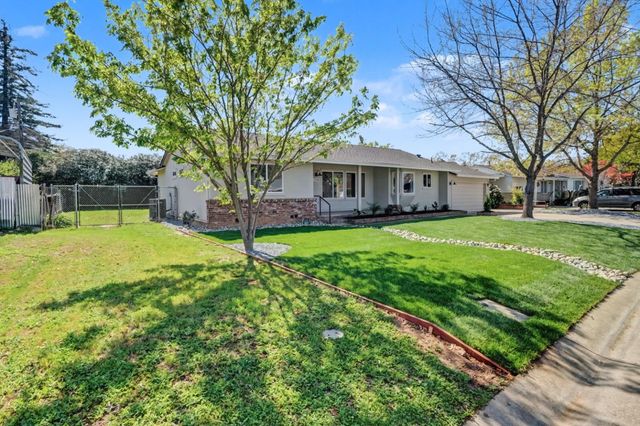 3330 Potter Ln, Sacramento, CA 95821