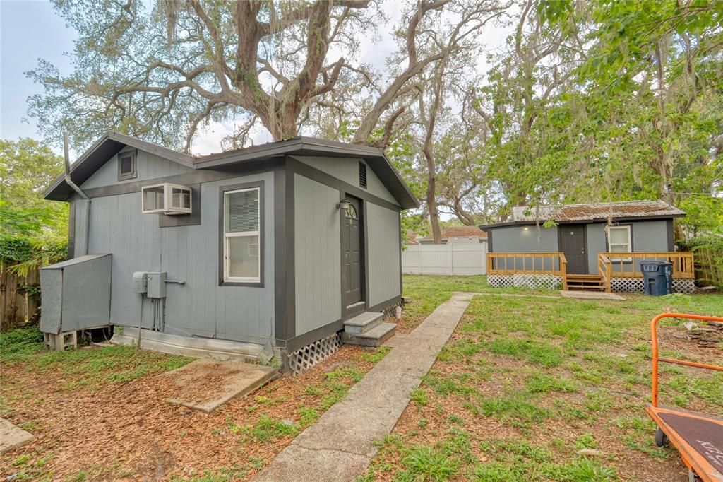 8912 N ASHLEY STREET, Tampa, FL 33604