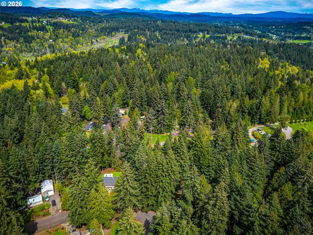 16695 S ANNETTE Dr, Oregon City, OR 97045