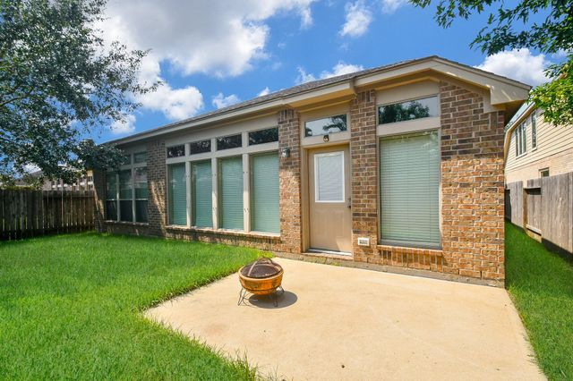 2919 Chalet Knolls Lane, Katy, TX 77494
