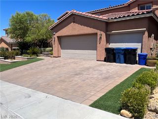 892 White Sparrow Street, Henderson, NV 89052