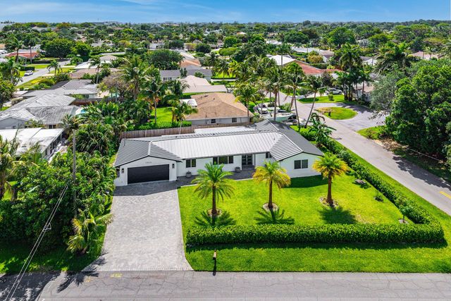 2866 SW 8th Street, Boynton Beach, FL 33435