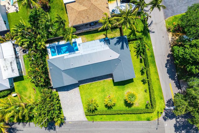 2866 SW 8th Street, Boynton Beach, FL 33435