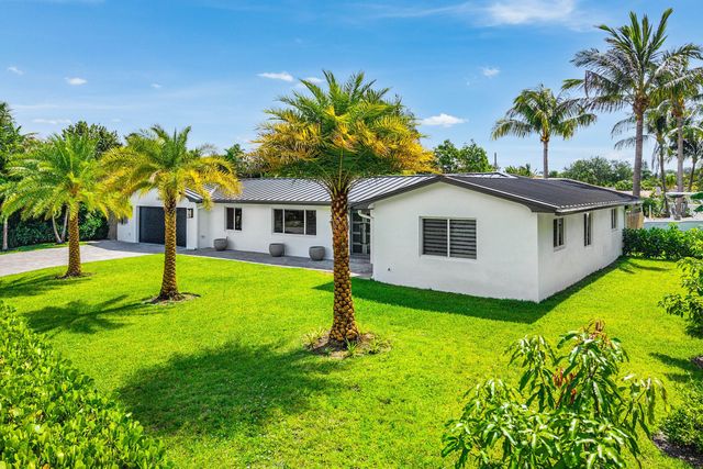 2866 SW 8th Street, Boynton Beach, FL 33435