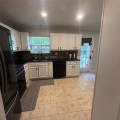 1808 Donna Street, Arlington, TX 76013