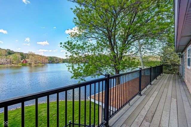3806 N Foxcliff Drive E, Martinsville, IN 46151