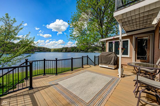 3806 N Foxcliff Drive E, Martinsville, IN 46151