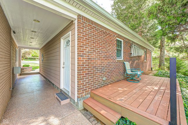 3806 N Foxcliff Drive E, Martinsville, IN 46151
