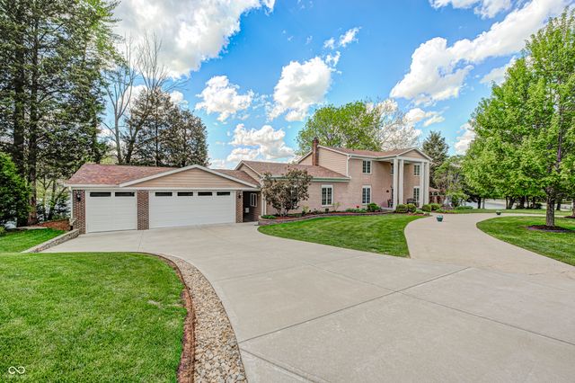 3806 N Foxcliff Drive E, Martinsville, IN 46151