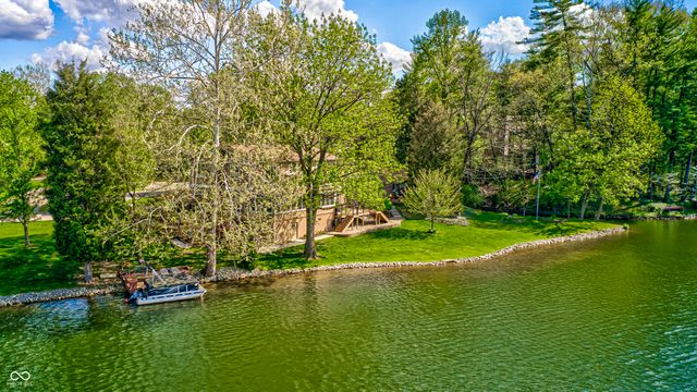3806 N Foxcliff Drive E, Martinsville, IN 46151
