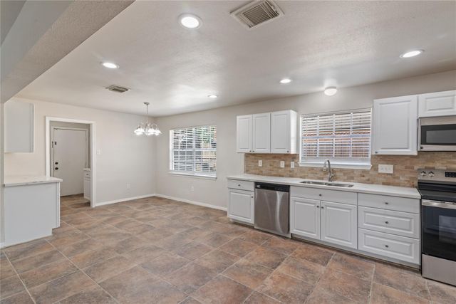 17923 Beaver Creek Drive, Houston, TX 77090