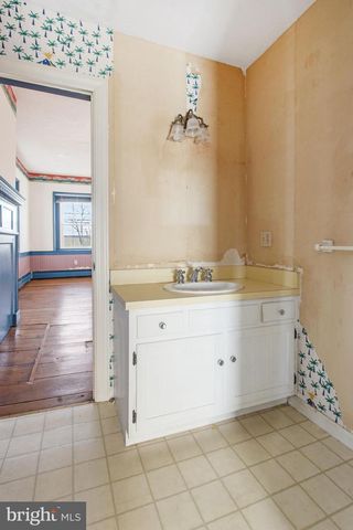 1120 HANOVER PIKE, Littlestown, PA 17340