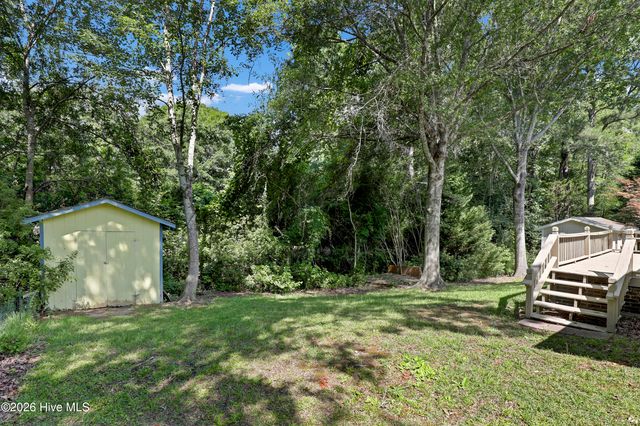 714 Cedar Avenue, Hampstead, NC 28443