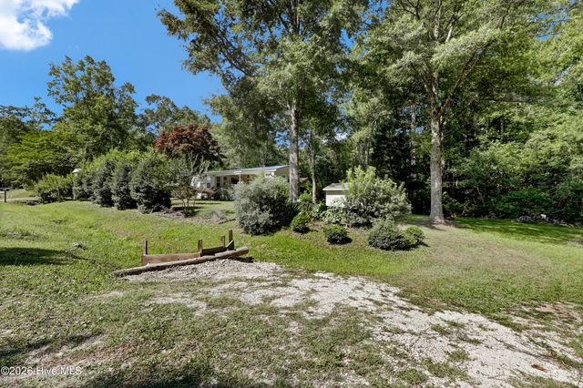 714 Cedar Avenue, Hampstead, NC 28443