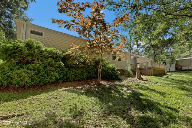 714 Cedar Avenue, Hampstead, NC 28443