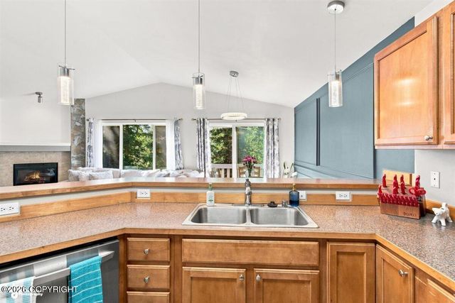 20248 Glacier Park Circle, Eagle River, AK 99577