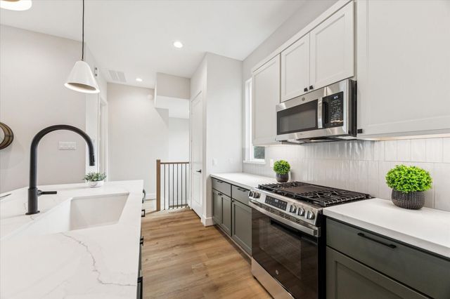 526 Janisch Road, Houston, TX 77018