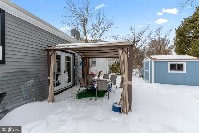 20 STEINWAY AVE, Ewing, NJ 08618