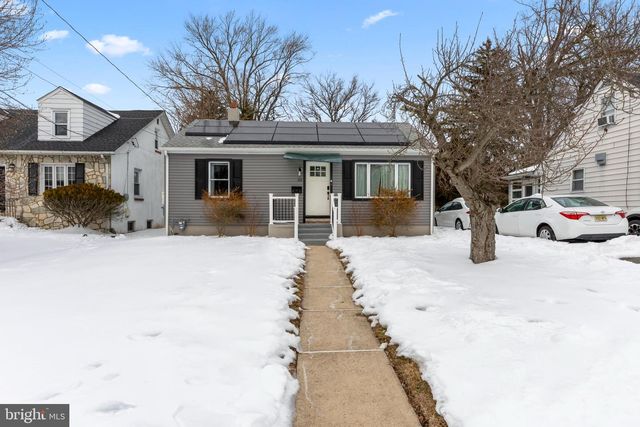 20 STEINWAY AVE, Ewing, NJ 08618