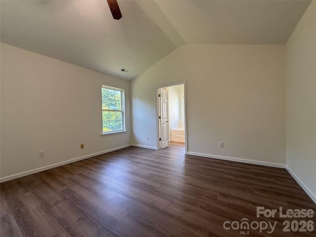 5103 Stowe Derby Drive, Charlotte, NC 28278