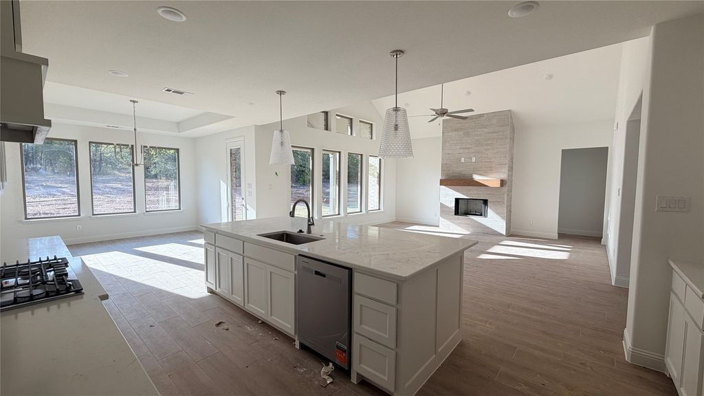 729 County Road 3355, Paradise, TX 76073 — photo 5