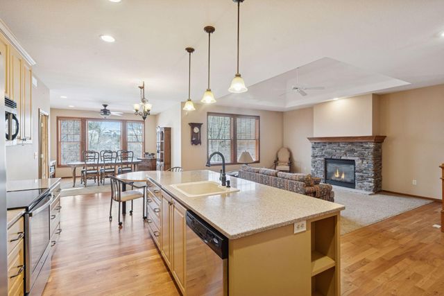 980 Anthony Way, Victoria, MN 55386