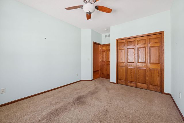 980 Anthony Way, Victoria, MN 55386