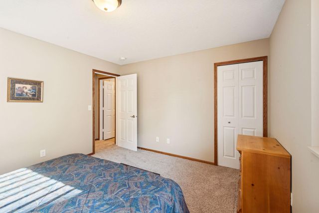 980 Anthony Way, Victoria, MN 55386