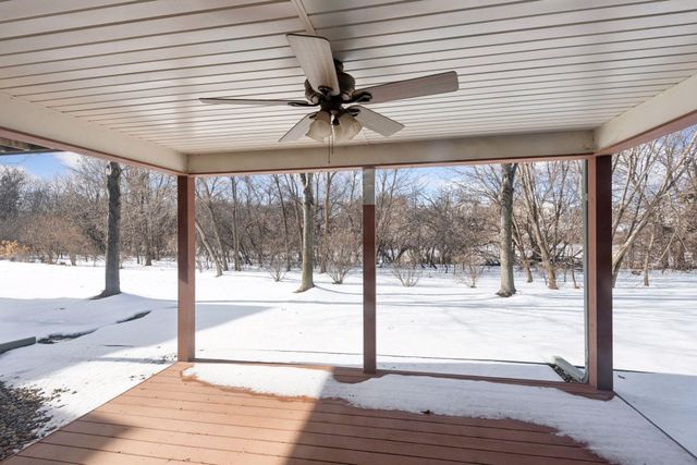 980 Anthony Way, Victoria, MN 55386