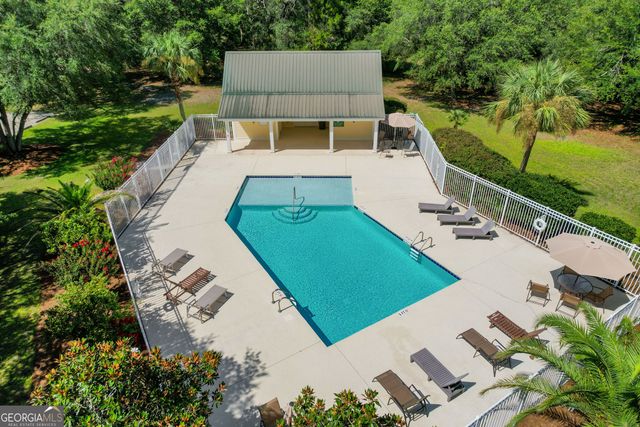 1231 Village Green Drive NE, Townsend, GA 31331