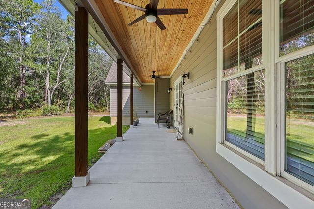 1231 Village Green Drive NE, Townsend, GA 31331