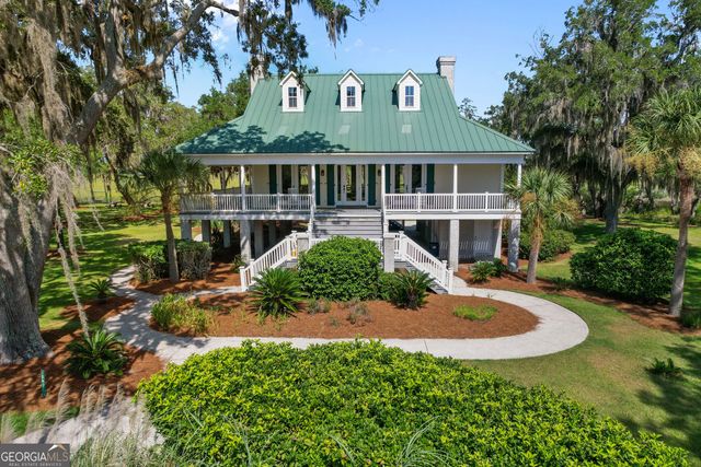 1231 Village Green Drive NE, Townsend, GA 31331