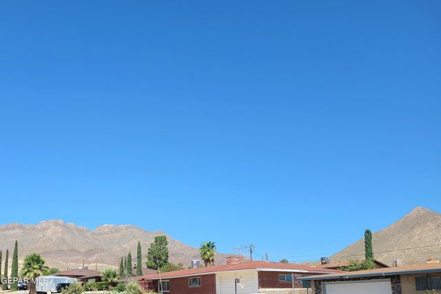 3024 TYLER Avenue, El Paso, TX 79930