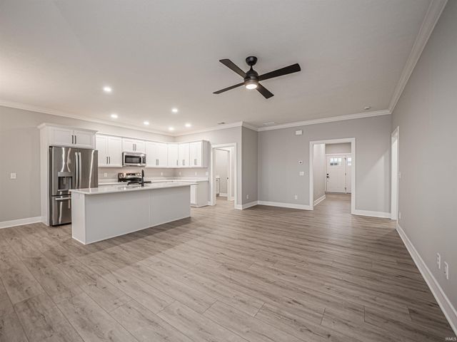 3895 High Pointe Lane, Newburgh, IN 47630