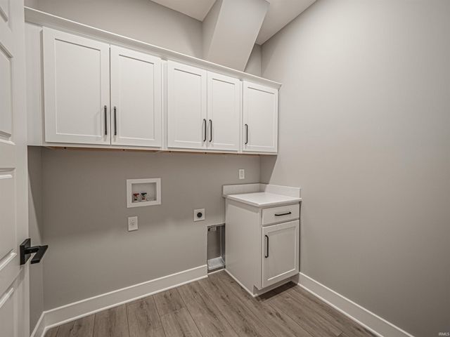 3895 High Pointe Lane, Newburgh, IN 47630