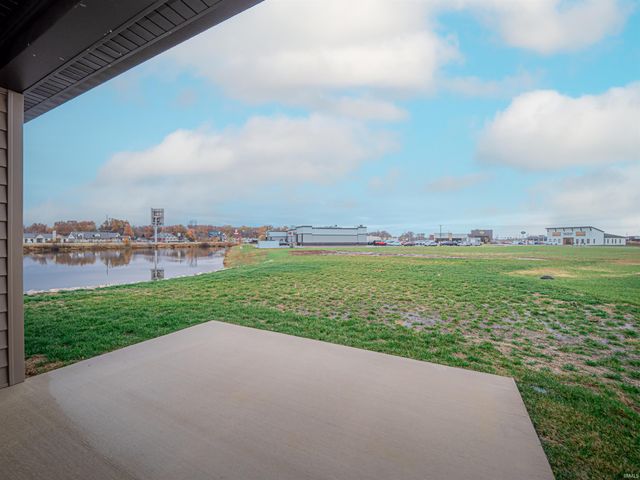 3895 High Pointe Lane, Newburgh, IN 47630