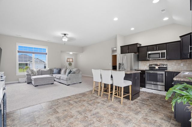 605 ARMITAGE DR, Columbia, MO 65202