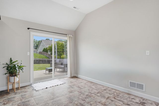 605 ARMITAGE DR, Columbia, MO 65202