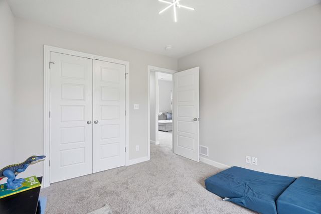 605 ARMITAGE DR, Columbia, MO 65202