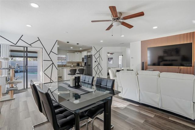 9209 CAMINO VILLA BOULEVARD, Tampa, FL 33635