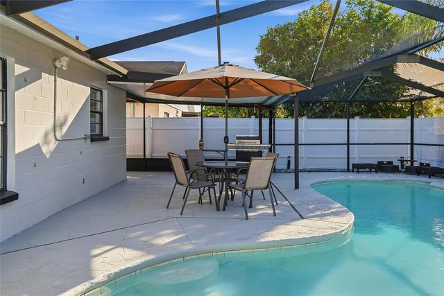 9209 CAMINO VILLA BOULEVARD, Tampa, FL 33635