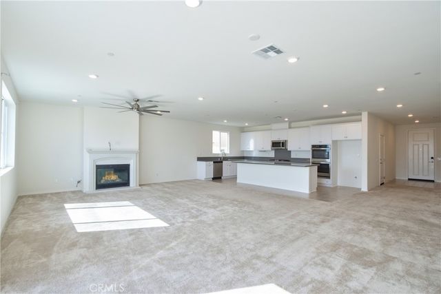 33111 Toledo Bend Court, Winchester, CA 92596