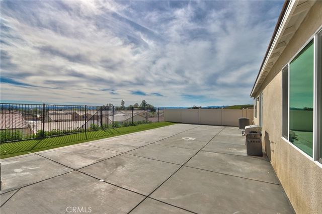 33111 Toledo Bend Court, Winchester, CA 92596